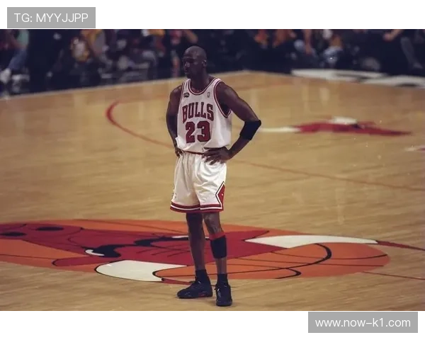 乔丹关键时刻单打效率明显高于詹姆斯，奠定胜局荣耀体现核心价值