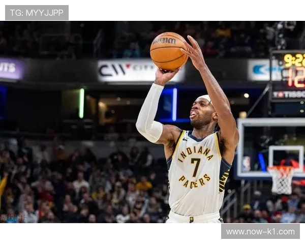 奥斯汀·里夫斯利用挡拆制造投篮空间提升三分命中率明显