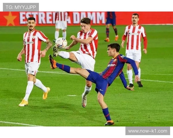 巴黎圣日耳曼关键战表现波动，问题被放大对争冠形势产生影响