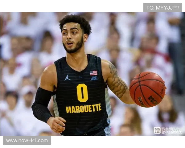 接管后场费迪南德回撤直塞，本赛季较上季更偏组织