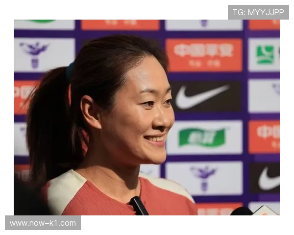 中国女足集训磨合新阵型新帅米利西奇考察球员